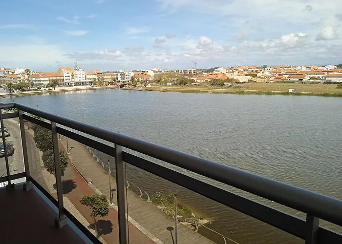 Canadian Star בית הארחה 3*